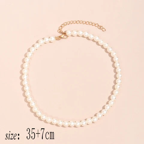 The Elegant Pearl Necklace