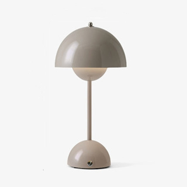 The Mångata - Retro Table Lamp